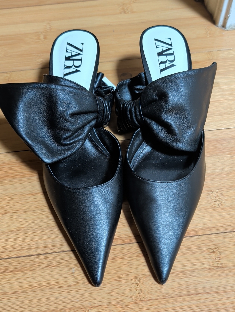 ZARA Black Pointed-Toe Bow Mules